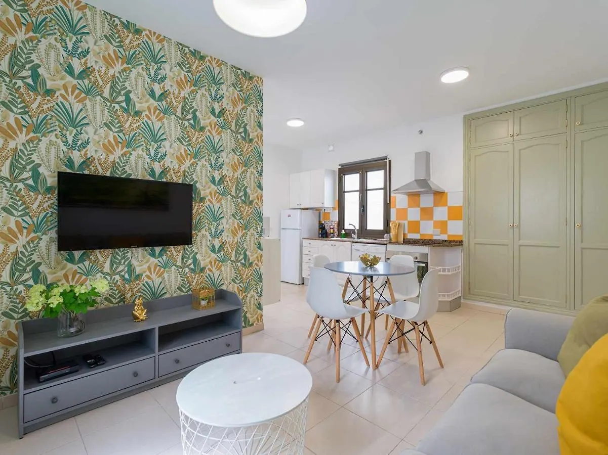 Mahostly Apartamento Comillas Pa Arrecife  Apartment
